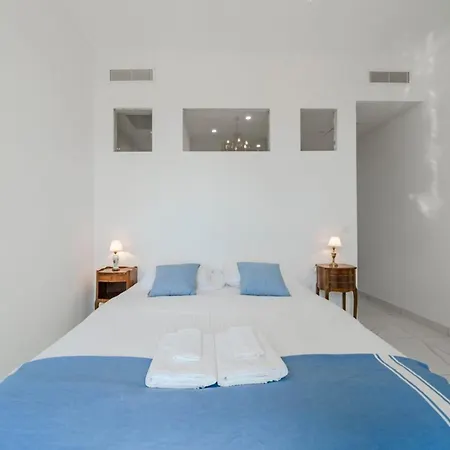Wdf 2 Bedrooms Heart Of Apartment
